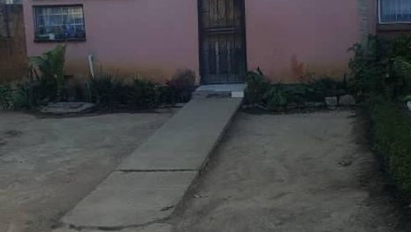 2-bedroom-upstairs-flat-for-sale-in-kafue-big-2