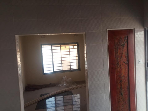 executive-2-x-3-bedroomed-flats-big-2