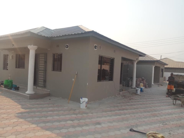executive-2-x-3-bedroomed-flats-big-5