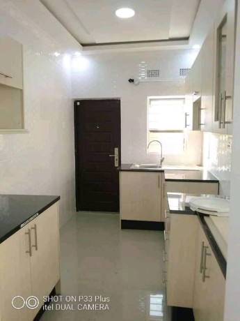 newly-built-2-bedrooms-msc-flats-for-rent-in-meanwood-ibex-big-5