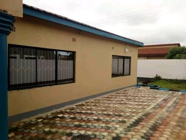 3-bedroom-flat-for-rent-in-salama-park-big-4