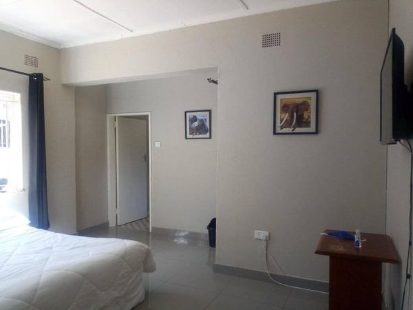 fully-furnished-bedsitters-in-avondale-big-2