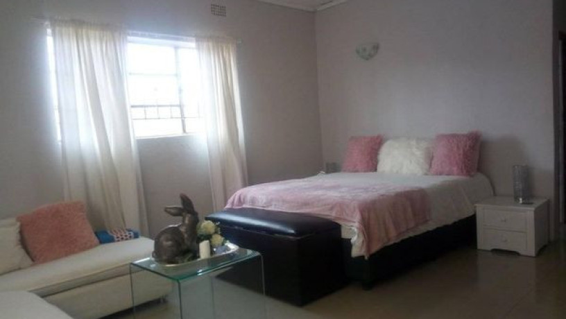 avondale-house-for-rent-big-5