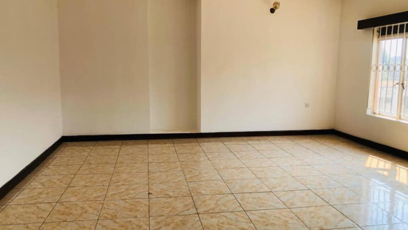 3-bed-flat-for-rent-in-kabulonga-big-3