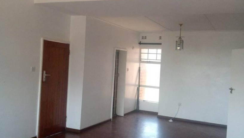 executive-3-bedroomed-high-rise-flat-for-rent-in-rhodes-park-big-0