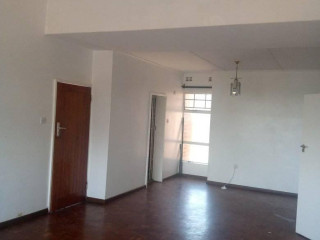 executive-3-bedroomed-high-rise-flat-for-rent-in-rhodes-park