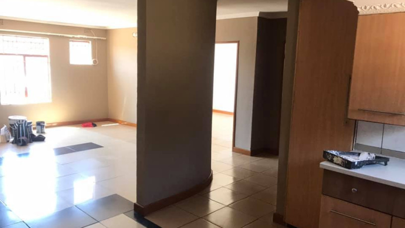 executive-two-bedroomed-flat-for-rent-in-woodland-chalala-big-3