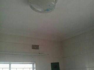 neat-and-spacious-2-bedroom-flat-in-kamwala-south