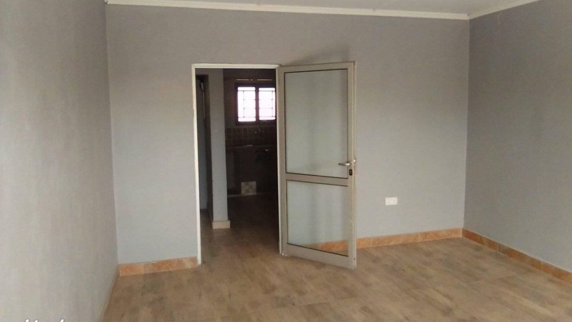 2-bedroom-house-for-rent-in-chunga-big-4