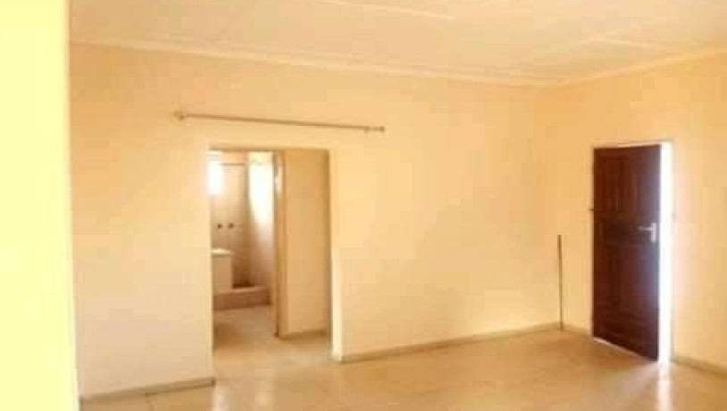 2-bedroom-flat-in-chilanga-big-6