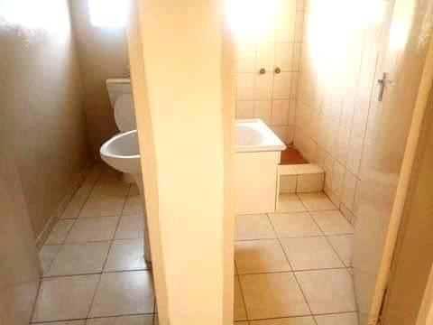 2-bedroom-flat-in-chilanga-big-3