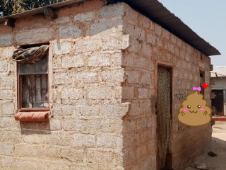 house-for-sale-at-kabanana-market