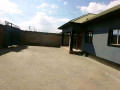 3-bedroom-house-in-makeni-villa-small-6