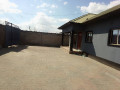 3-bedroom-villa-in-makeni-small-1