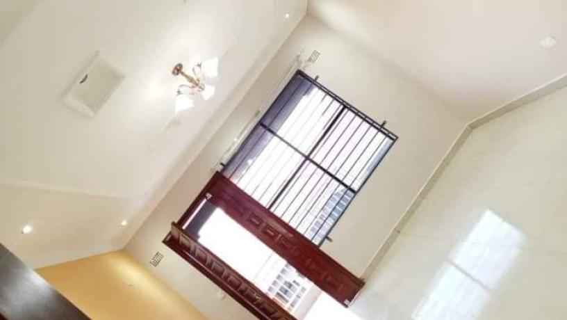 2-bedroom-flat-for-rent-in-chalala-big-5