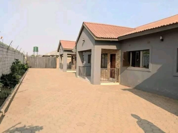 2-bedroom-flat-for-rent-in-woodlands-big-1