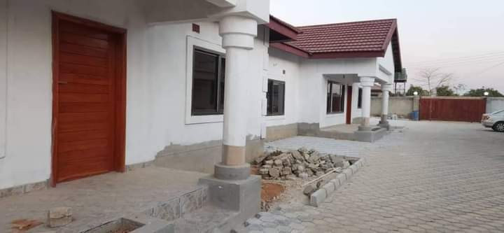 3-bedroom-flat-for-rent-in-ibex-hill-big-6