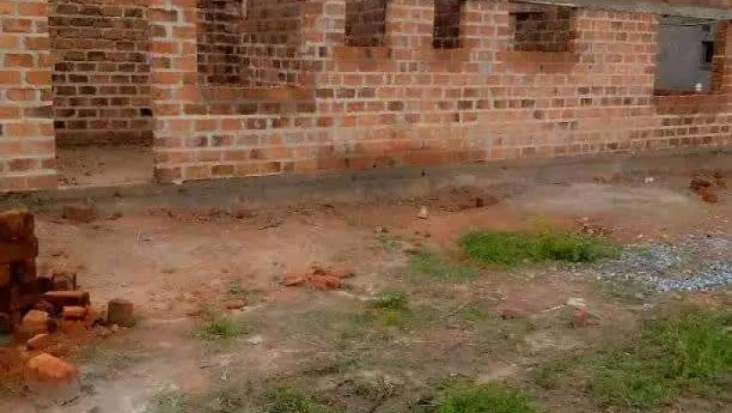 incomplete-3-bedroom-house-for-sale-in-kitwe-big-1