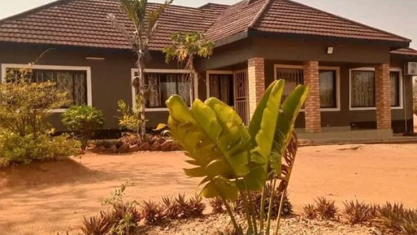 4-bedroom-house-for-sale-in-livingstone-big-0