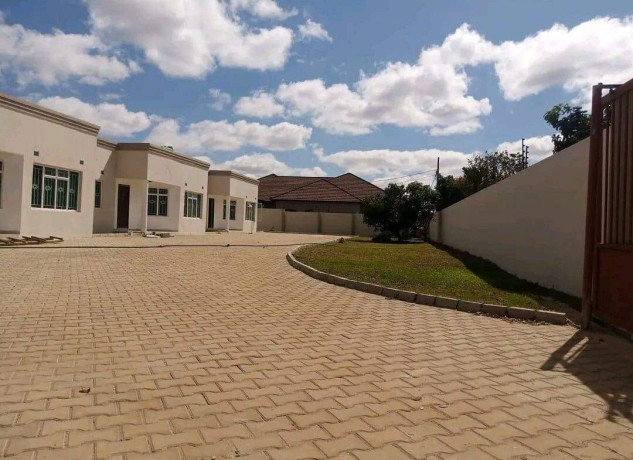 2-bedroom-flats-for-sale-in-new-kasama-big-0