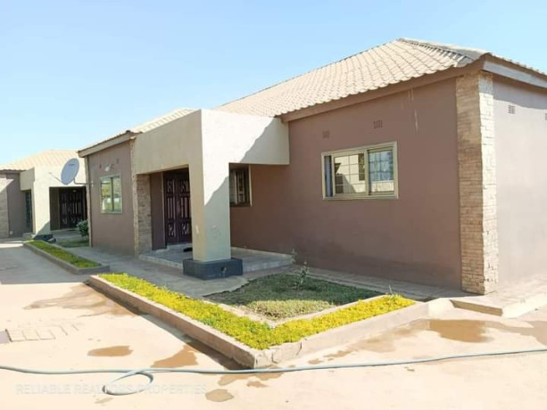 2-by-3-bedroom-flats-for-sale-in-chalala-big-7