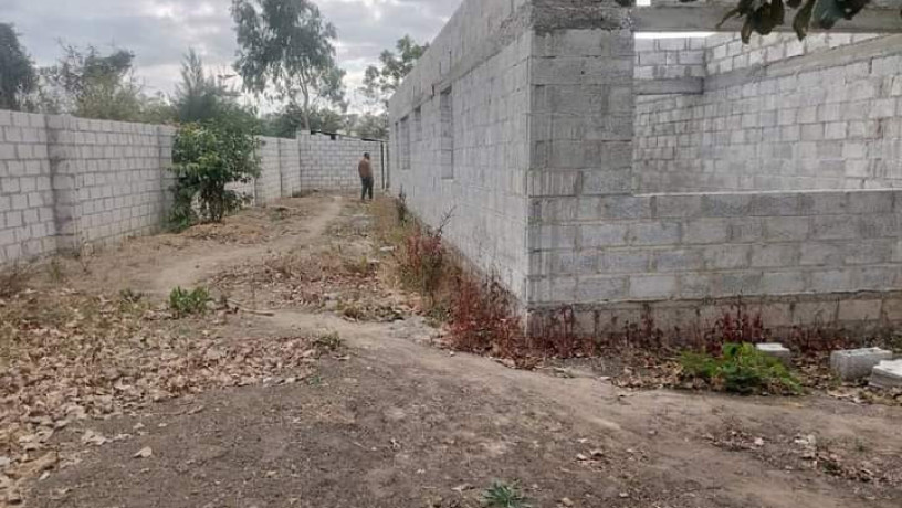 incomplete-4-bedroom-house-for-sale-in-ngwerere-big-0