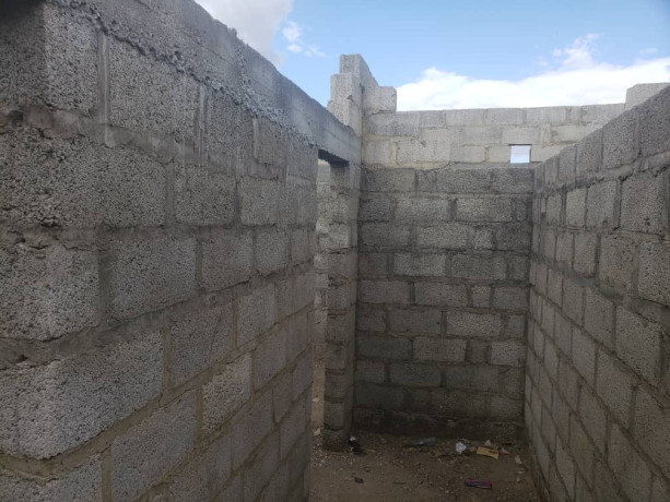 unfinished-3-bedroom-house-for-sale-in-garden-house-big-5