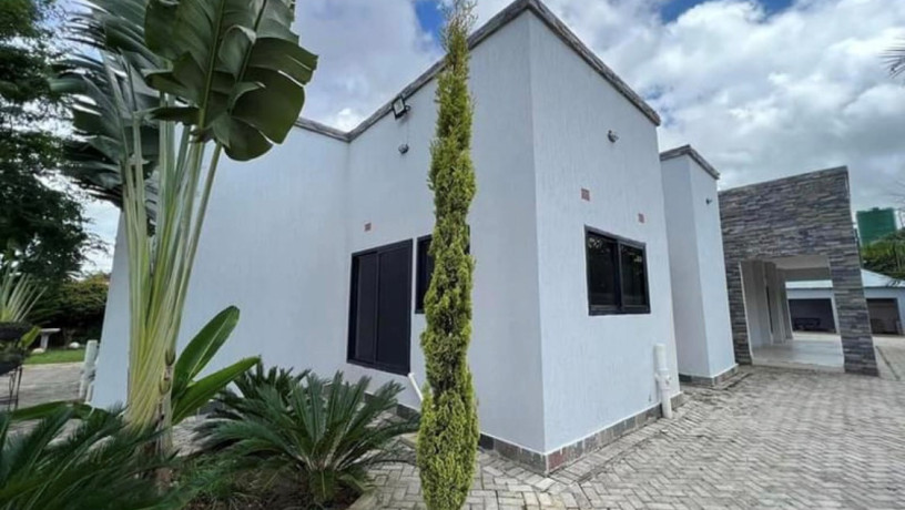 5-bedroom-house-for-rent-in-ibex-hill-big-0