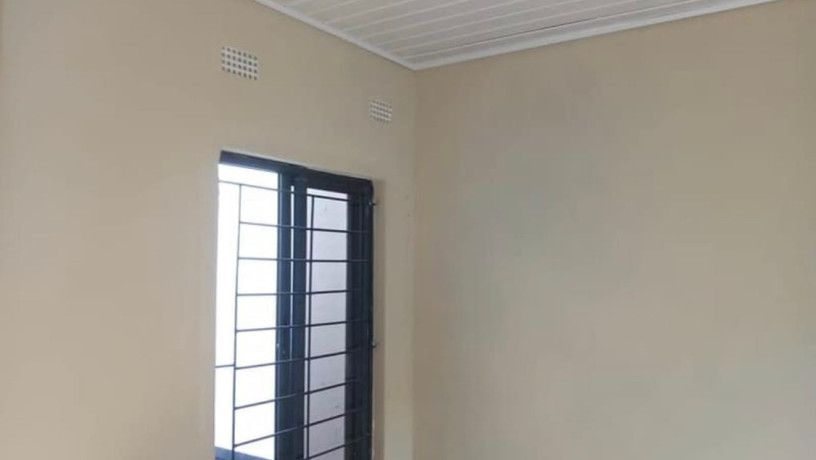 3-bedroom-house-for-rent-in-makeni-big-5