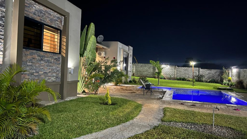 luxury-4-bedroom-house-for-rentsale-in-ibex-hill-big-3