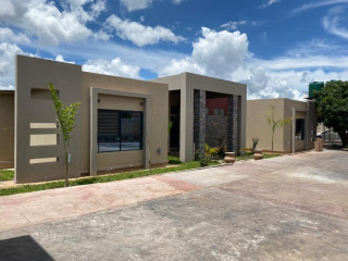 luxury-4-bedroom-house-for-rentsale-in-ibex-hill