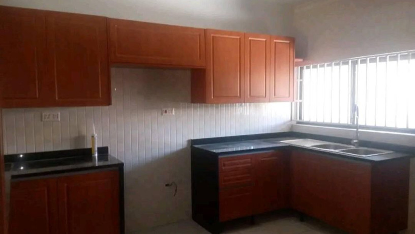 4-bedroom-flat-for-rent-in-avondale-big-4