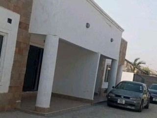 3-bedroom-flat-for-rent-in-chalala