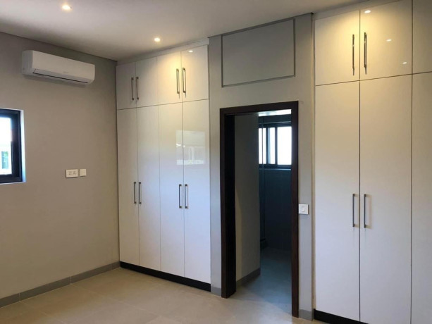 2-bedroom-apartment-for-rent-in-roma-park-big-4