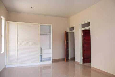 4-bedroom-house-for-sale-in-riverside-big-4