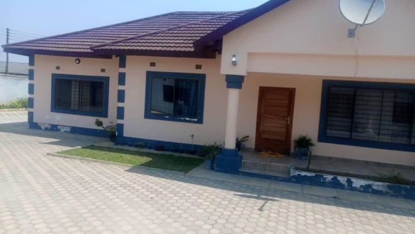 3-bedroom-flats-for-rent-in-salama-park-big-5