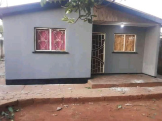 2 Bedroom House For Sale in Chilenje South