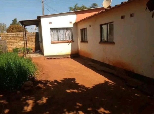 3-bedroom-houses-for-sale-in-chilenje-south-big-0