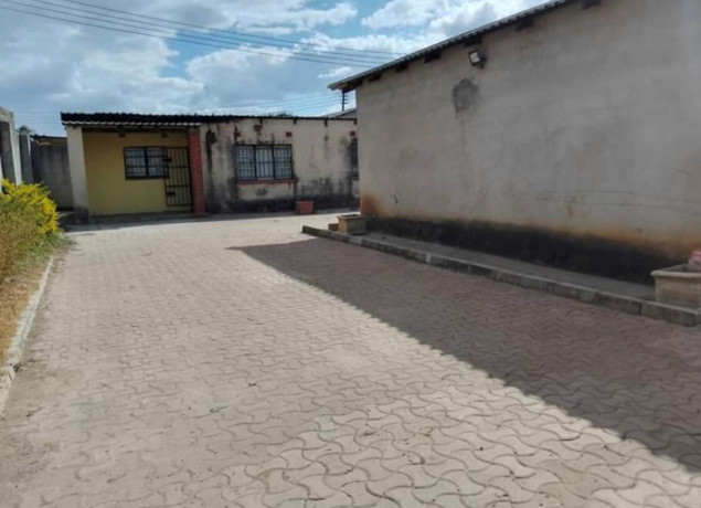 2-bedroom-flats-for-sale-in-makeni-big-3