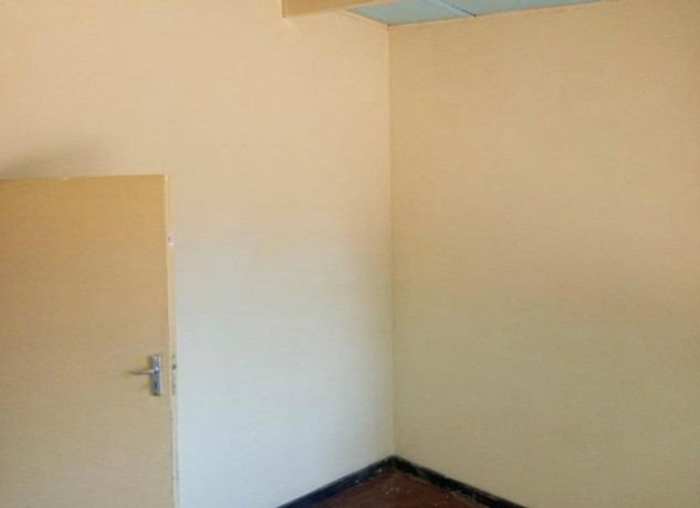 3-bedroom-house-for-rent-in-avondale-big-7