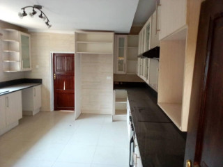 4-bedroom-house-for-rent-in-chudleigh