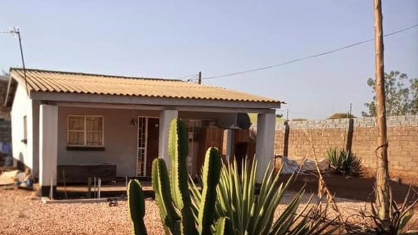 2-bedroom-house-for-sale-in-chalala-big-3