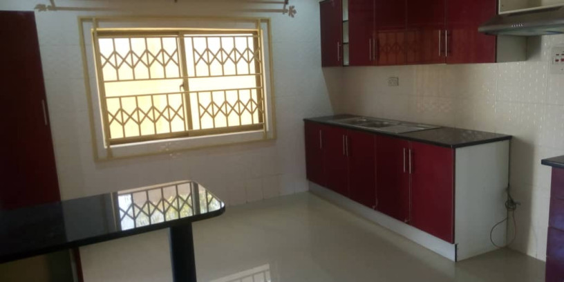 5-bedroom-stand-alone-house-with-2-bedroom-cottage-for-sale-in-new-kasama-big-0