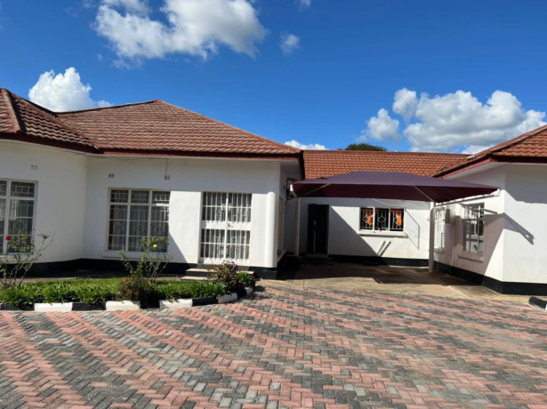 5-bedroom-house-for-sale-in-kabulonga-big-0