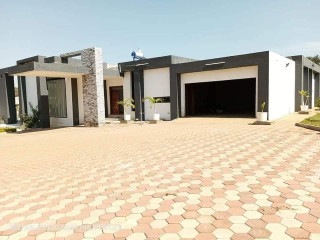 4 Bedroom House For Sale In New Kasama