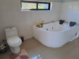 4-bedroom-house-for-sale-in-njolwe