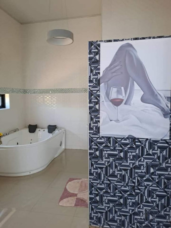 4-bedroom-house-for-sale-in-njolwe-big-5