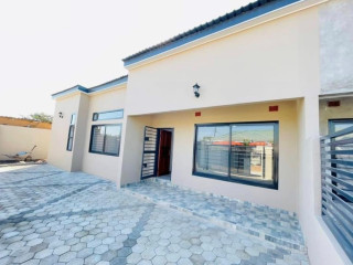 3-bedroom-house-for-rent-in-ibex-meanwood