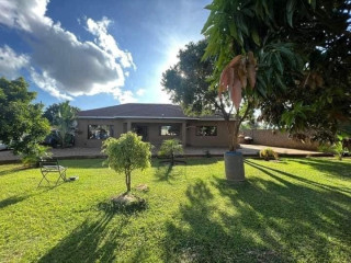 4-bedroom-house-for-rent-in-new-kasama