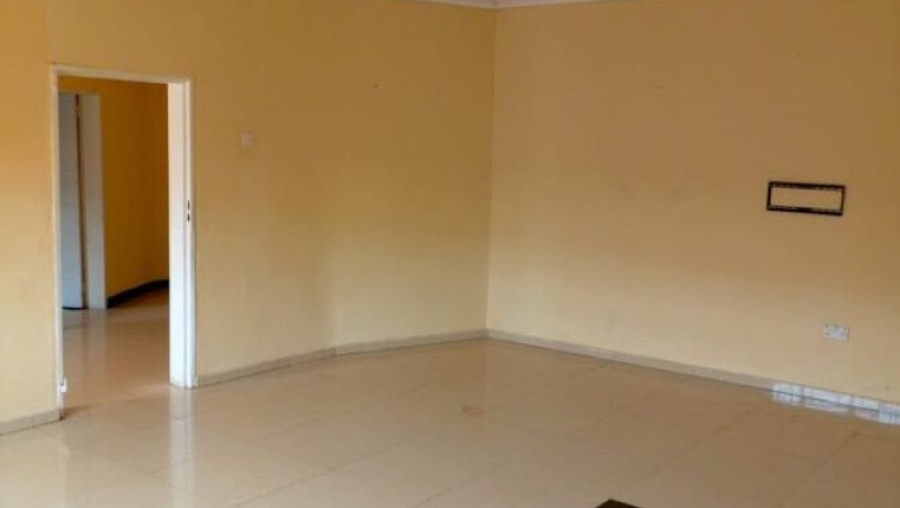 2-bedroom-flat-for-rent-in-chalala-big-1